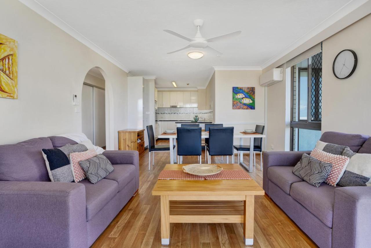 Beach Palms Holiday Apartments Гоулд Коуст Екстериор снимка