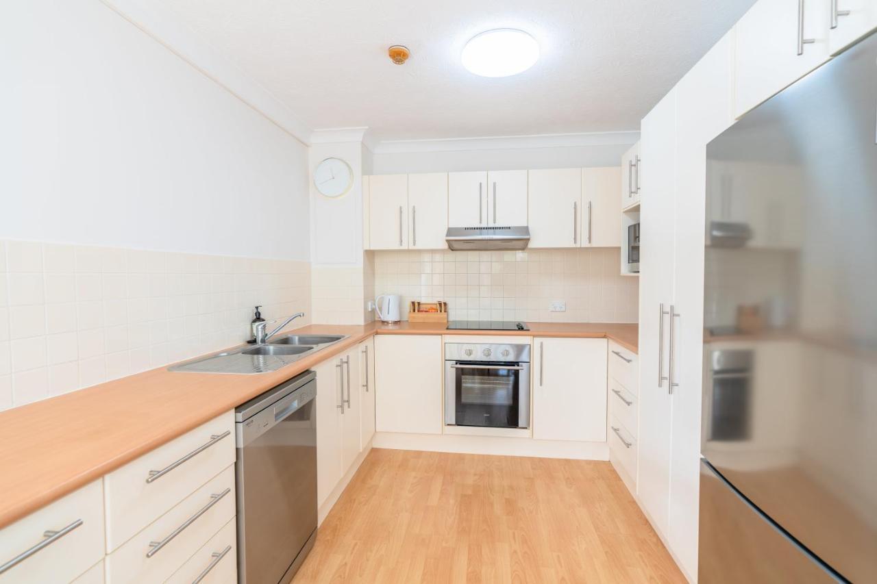 Beach Palms Holiday Apartments Гоулд Коуст Екстериор снимка
